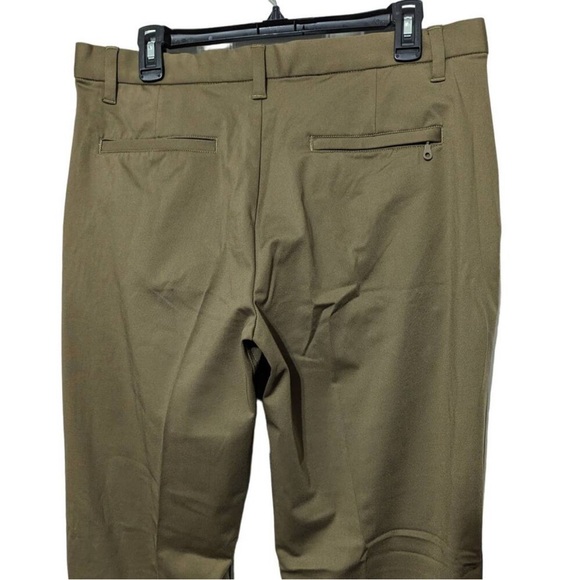 Quince Mens Brown Recycled Comfort Tech Slim Fit Chino Pants Size 32x34 - Picture 2 of 10
